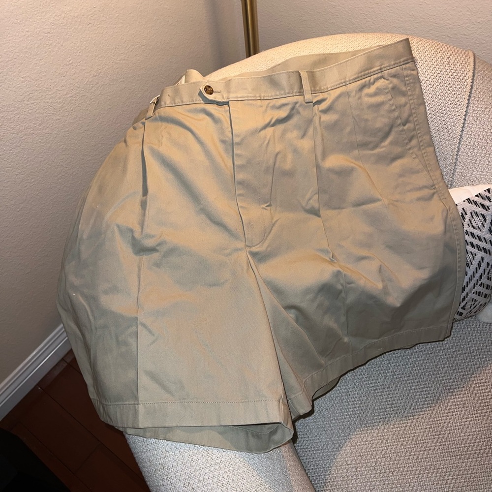 Cutter& Buck brand new khaki shorts